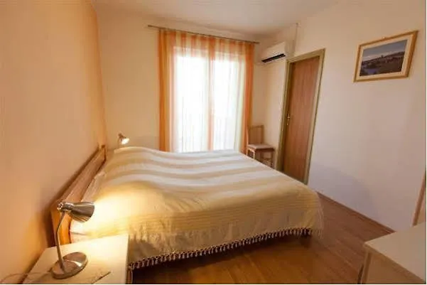 B&B Villa Ana Krk Town Bed & Breakfast